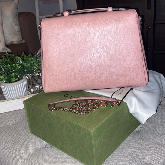 Gucci Large Interlocking Chain Leather Shoulder Bag - Picture 6 of 16